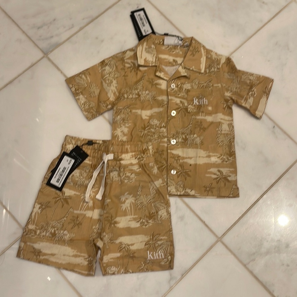 Kith 2 pieces baby boy outfit 3T